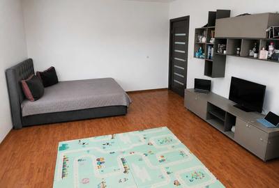 Apartament cu 2 camere decomandat în Broșteni - 1