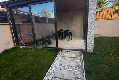 Casă cu Teren 400 Mp în Central