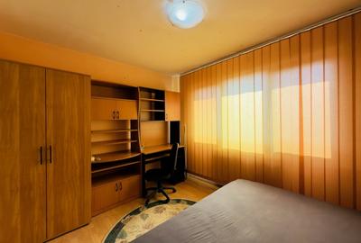 Garsonieră decomandată, mobilată în Complex Studențesc - 1