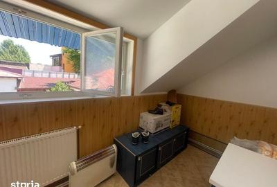 Casă cu 3 camere cu Teren 160 Mp în Central - 11