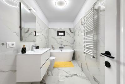 Casă cu 4 camere cu Teren 534 Mp în Central - 1