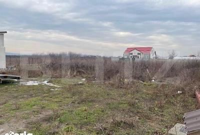 Teren de 400 mp, în Popoveni - 3
