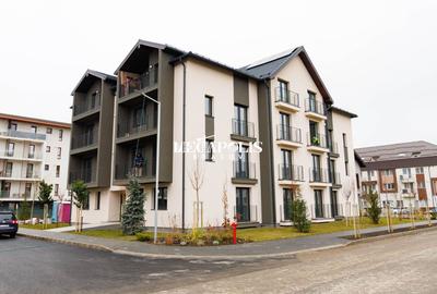 Apartament cu 2 camere decomandat în Tractorul - 3