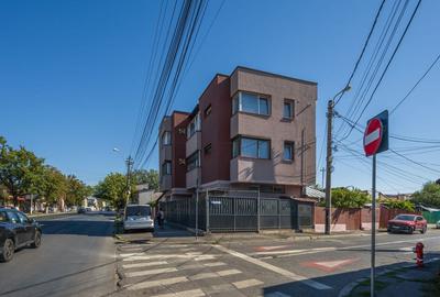 SI CASA SI AFACERE totul sub acela?i acoperi? in Sector... - 2