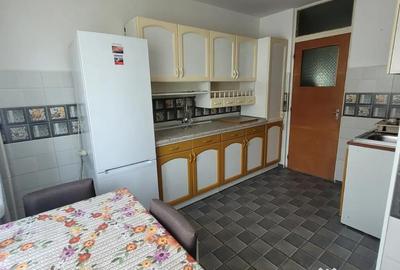 Apartament cu 2 camere decomandat în Rahova