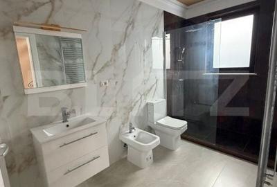 Casă cu 4 camere cu Teren 400 Mp în Central - 10
