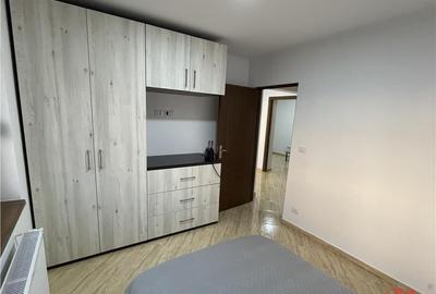 Apartament 3 camere, etaj 2, complet renovat, zona Sud - 7