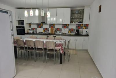 Spațiu comercial, de 322 mp, în Central - 13