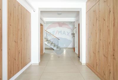 Apartament cu 3 camere decomandat, mobilat în Bartolomeu - 22