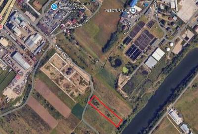 Teren de 3348 mp, în Troian - 2