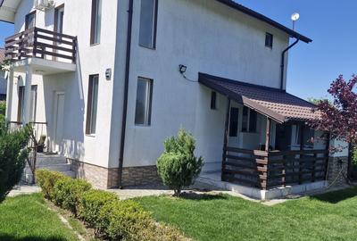 Casă cu 4 camere cu Teren 600 Mp în Bâcu - 8