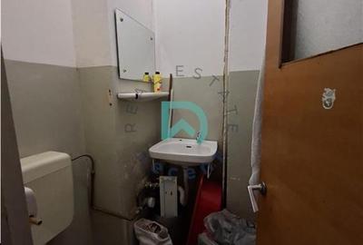 Apartament cu 3 camere decomandat în Răcădău - 6