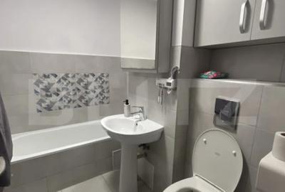 Apartament cu 4 camere semidecomandat în Central - 1