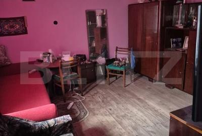Casă cu 4 camere cu Teren 1025 Mp în Central - 1