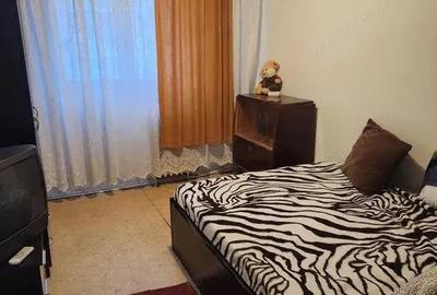 Vanzare 3 camere Titan-2 bai, centrala, bloc 1980, 5 min metrou 1 Decembrie - 2