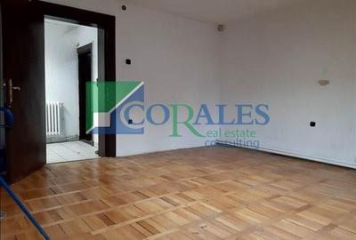 Casă individuală cu 4 camere cu Canalizare în Girocului - 6