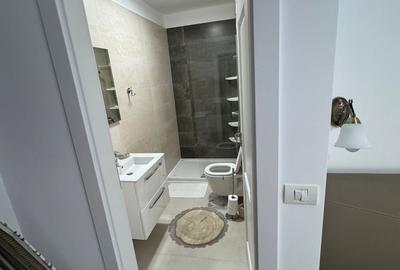Apartament cu 3 camere decomandat în Central - 1