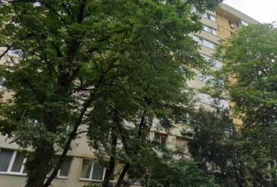 Apartament cu 3 camere semidecomandat în Obor - 1