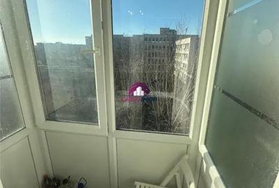 Apartament cu 3 camere semidecomandat, mobilat în Costin Georgian - 7