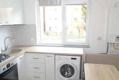 Inchiriez, garsoniera in Deva, zona Dacia, etaj 1, situata pe mijloc, - 1