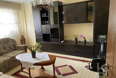Resita Vand Ap 2 Cam,Cf 1, stare foarte buna, decomandat, Et 2 4, complet mob., Intim Caransebesului - 4