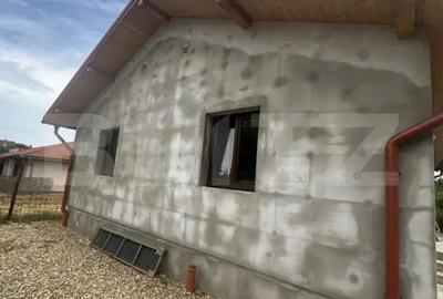 Casă cu 4 camere cu Teren 450 Mp în Lazuri - 8