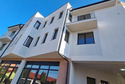 Apartament cu 4 camere decomandat în Micălaca - 1