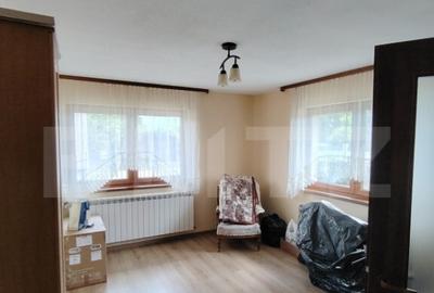 Casă cu 3 camere cu Teren 400 Mp în Central