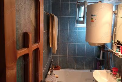 Vand apartament 3 camere decomandat - 6