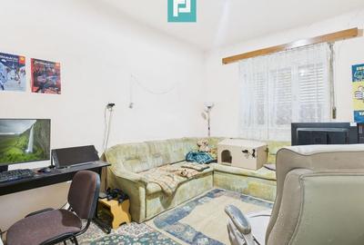 Casă cu 8 camere de renovat în Pârneava - 8
