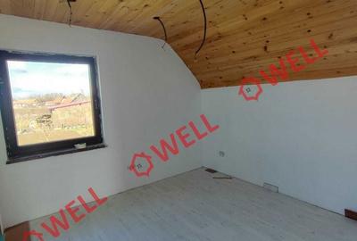 Casă cu 4 camere cu Teren 1122 Mp în Ozun - 12