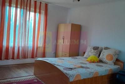 BARCANESTI -  casa +curte+teren 16k mp - 36