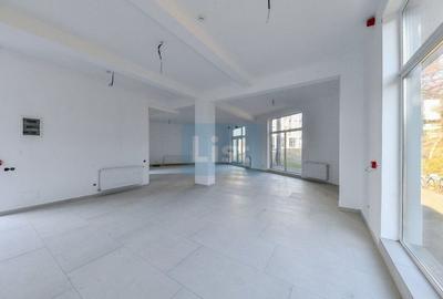 Spațiu comercial, de 157.77000427246 mp, în Mărăști - 8