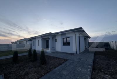 Casa parter, 127 mp utili, la cheie, 600 mp teren, Pielesti - 3