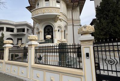 Casă cu 4 camere în Dorobanți