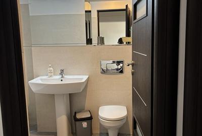 Apartament cu 2 camere decomandat în Roșu