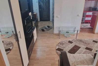 Apartament cu 2 camere decomandat în Ostroveni