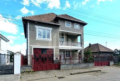 Casă individuală cu 5 camere cu Teren 791 Mp în Cetate - 1