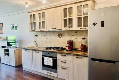 Apartament cu 2 camere decomandat, mobilat în Cernatu - 5