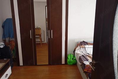 Casă cu 2 camere cu Teren 1000 Mp în Central