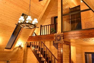 Casă cu Teren 600 Mp în Băbana