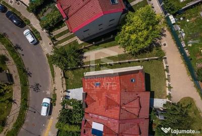 Casă cu 5 camere cu Teren 250 Mp în Central