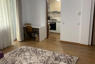 Apartament cu 2 camere decomandat, mobilat în Tractorul - 2