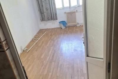 Garsonieră semidecomandată în CET