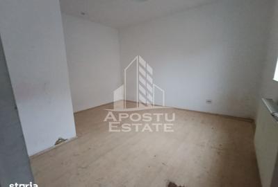 Casă cu 9 camere cu Teren 534 Mp în Șagului