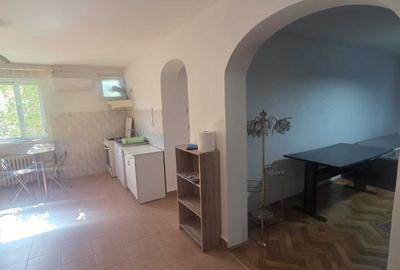 Apartament cu 2 camere decomandat în Spitalul Județean - 2