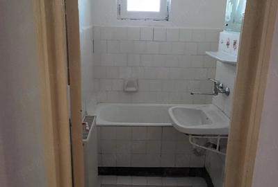 Apartament cu 2 camere semidecomandat în Central - 1
