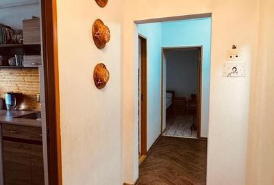 Apartament cu 3 camere decomandat în Siderurgiștilor
