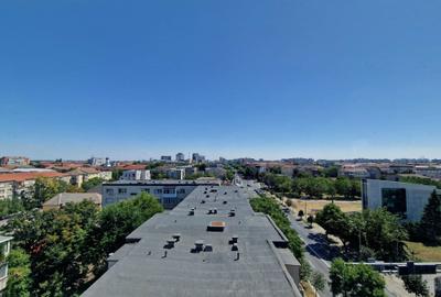 Apartament cu 2 camere decomandat în Torontalului