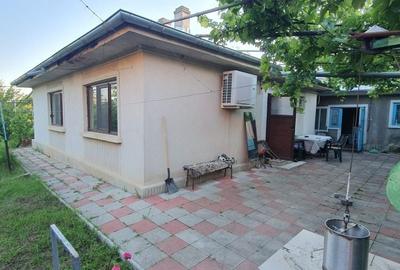 Casă cu 4 camere în Bucium - 2